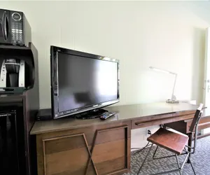 Photo 4 - Palo Alto Lodge