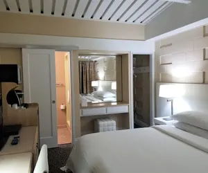 Photo 3 - Palo Alto Lodge