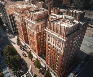 Photo 2 - Skirvin Oklahoma City, a Hilton Hotel