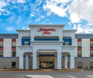 Photo 2 - Hampton Inn Belle Vernon