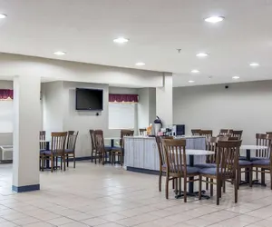 Photo 5 - Quality Inn & Suites Grove City - Outlet Mall