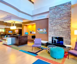 Photo 5 - Fairfield Inn & Suites by Marriott Durham Southpoint