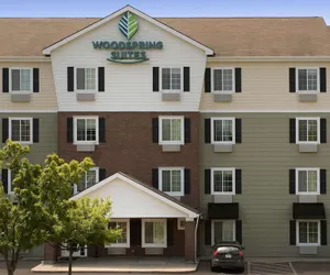 Photo 2 - WoodSpring Suites Kansas City Liberty