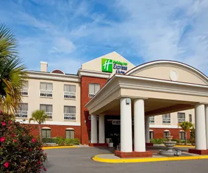 Photo 2 - Holiday Inn Express Hotel & Suites Quincy I-10, an IHG Hotel