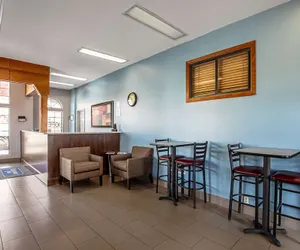 Photo 4 - Rodeway Inn St George North - Near Pioneer Park
