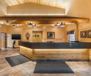 Photo 4 - Best Western Plus Kelly Inn & Suites