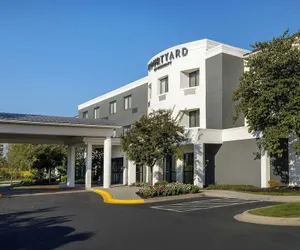 Photo 2 - Courtyard by Marriott Harrisburg West/Mechanicsburg