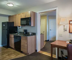 Photo 2 - Candlewood Suites Windsor Locks Bradley Arpt by IHG