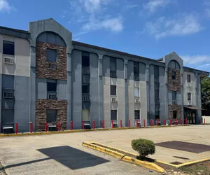 Photo 2 - Gallus Stadium Park Inn, an Ascend Collection Hotel