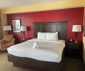 Photo 2 - Pier House 60 Clearwater Beach Marina Hotel
