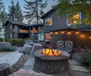 Photo 2 - Resthaven Tahoe