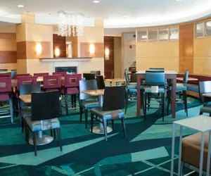 Photo 5 - SpringHill Suites Marriott Colorado Springs South