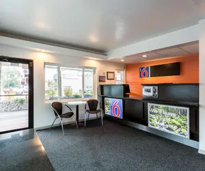 Photo 3 - Motel 6 University Missoula