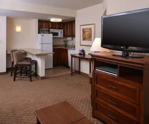 Photo 5 - Staybridge Suites Indianapolis-Airport, an IHG Hotel