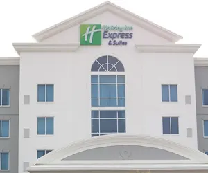 Photo 2 - Holiday Inn Express & Suites Columbia-Fort Jackson, an IHG Hotel