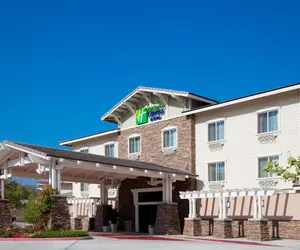 Photo 2 - Holiday Inn Express Hotel & Suites San Dimas, an IHG Hotel