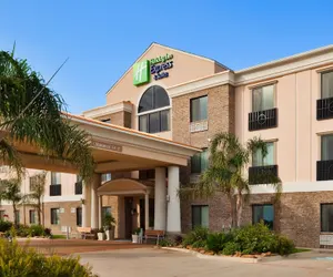 Photo 2 - Holiday Inn Express Hotel & Suites Fairfield - North by IHG