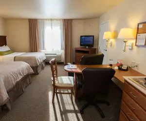 Photo 4 - Candlewood Suites Springfield, an IHG Hotel