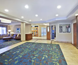 Photo 3 - Candlewood Suites Indianapolis Airport by IHG