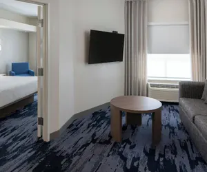 Photo 4 - Fairfield Inn & Suites by Marriott Lafayette South