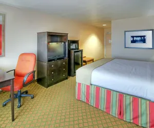 Photo 5 - Holiday Inn Express & Suites Tucumcari, an IHG Hotel