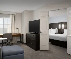 Photo 2 - Residence Inn by Marriott BWI Airport