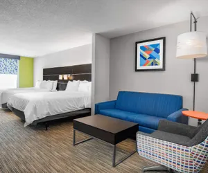 Photo 3 - Holiday Inn Express Hotel & Suites Altoona-Des Moines, an IHG Hotel