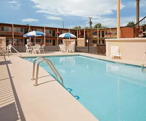 Photo 2 - Americas Best Value Inn Pendleton