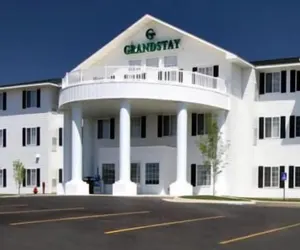 Photo 2 - GrandStay Residential Suites - Rapid City