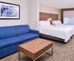 Photo 4 - Holiday Inn Express Hotel & Suites Selma, an IHG Hotel