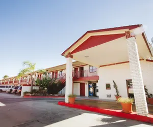 Photo 3 - Palace Inn Wayside