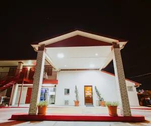 Photo 2 - Palace Inn Wayside