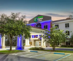 Photo 2 - Holiday Inn Express Hotel & Suites Silver Springs - Ocala, an IHG Hotel