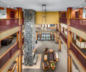 Photo 5 - Grand Summit Hotel at Attitash