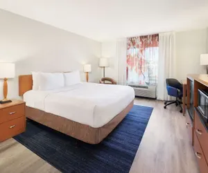 Photo 5 - Fairfield Inn & Suites by Marriott Hinesville Fort Stewart