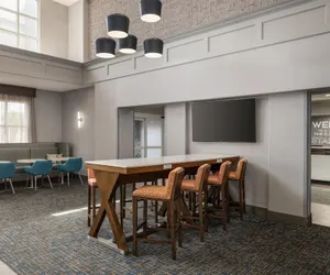 Photo 3 - Hampton Inn & Suites Galveston