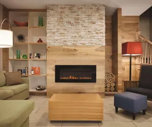 Photo 2 - Country Inn & Suites by Radisson, Washington, D.C. East - Capitol Heights, MD