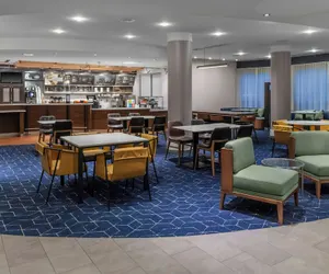 Photo 2 - Courtyard by Marriott Pittsburgh Greensburg