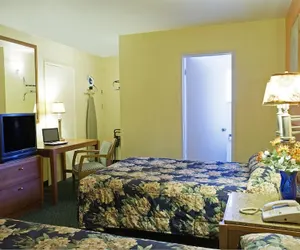 Photo 4 - Americas Best Value Inn Livermore