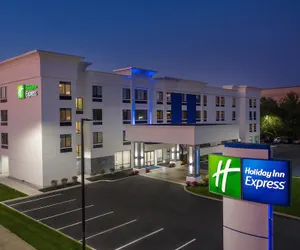 Photo 2 - Holiday Inn Express Fishkill-Mid Hudson Valley, an IHG Hotel