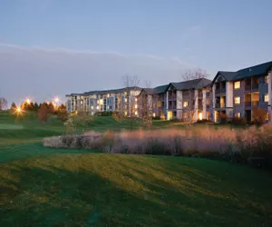 Photo 2 - Holiday Inn Club Vacations at Lake Geneva Resort, an IHG Hotel