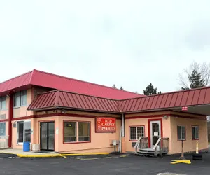 Photo 2 - Red Carpet Inn & Suites Lima