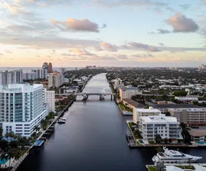 Photo 2 - Residence Inn by Marriott Fort Lauderdale Intracoastal/Il Lugano