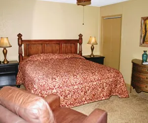Photo 4 - Fontana Village Resort