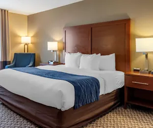 Photo 5 - Comfort Inn & Suites