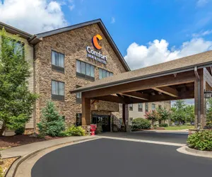 Photo 2 - Comfort Inn & Suites