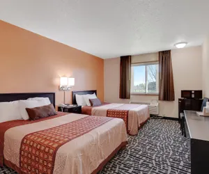 Photo 5 - America's Quality Inn & Suites - Finlayson