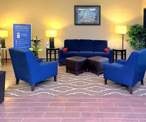 Photo 3 - Comfort Inn & Suites Rogersville