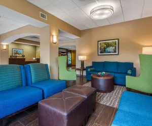 Photo 4 - Comfort Inn & Suites Wildwood - The Villages