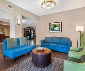 Photo 3 - Comfort Inn & Suites Wildwood - The Villages